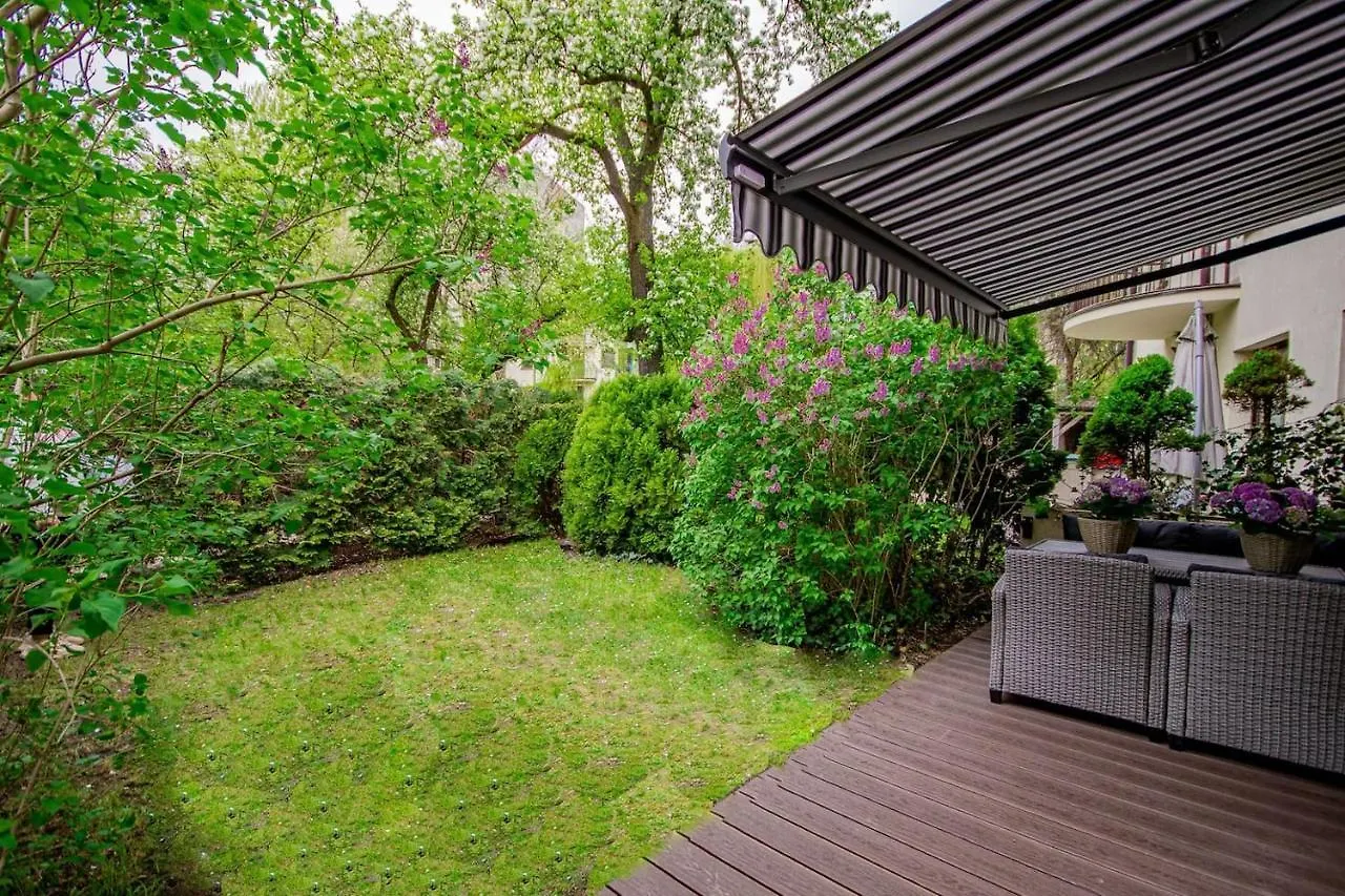Inpoint 2-Bedrooms Apartment With Private Garden And Free Parking Kraków