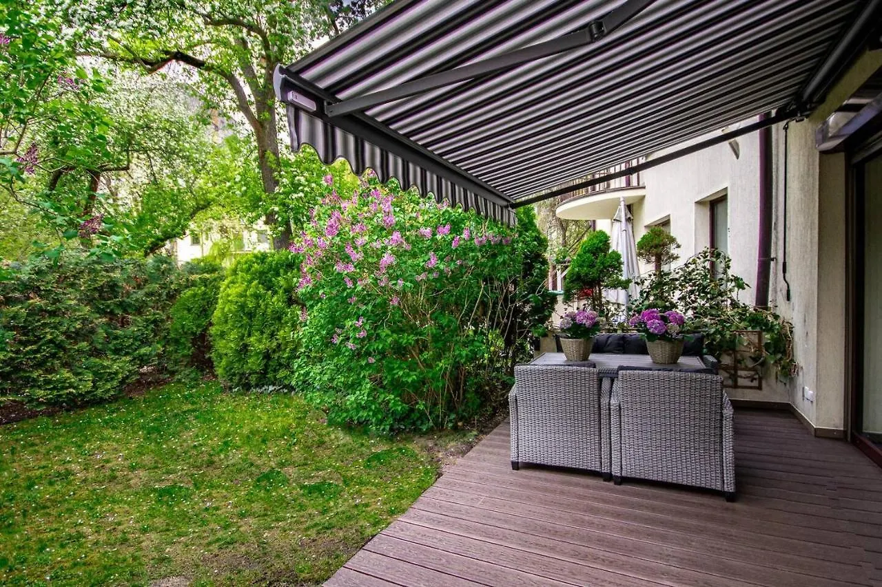 Inpoint 2-Bedrooms Apartment With Private Garden And Free Parking Krakow 0*,